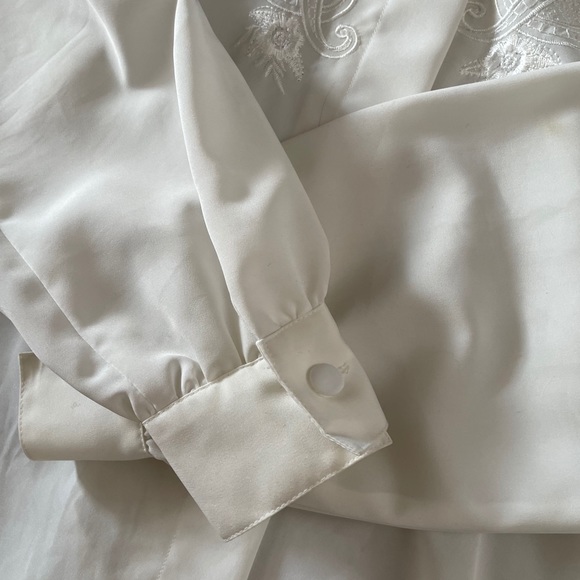 White vintage western style button down shirt - Picture 4 of 4